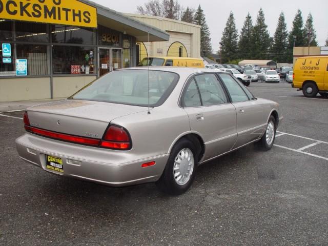 1997 Oldsmobile Eighty Eight Touring W/nav.sys