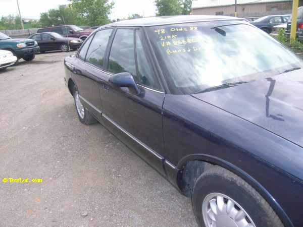 1998 Oldsmobile Eighty Eight Touring W/nav.sys