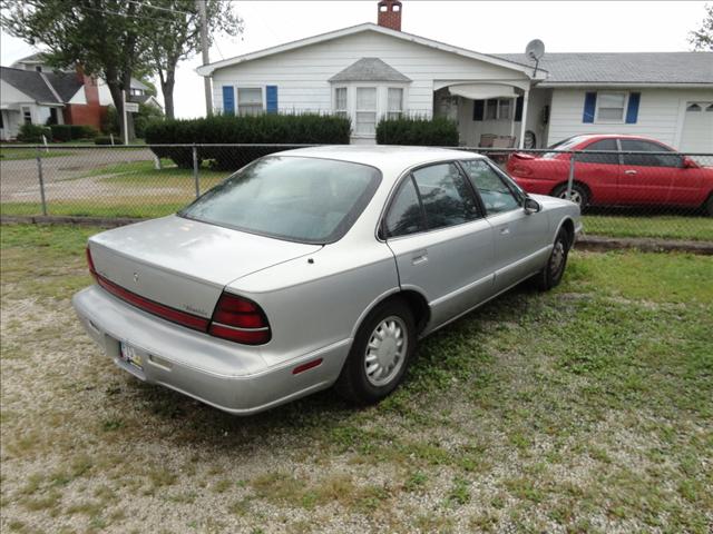 1998 Oldsmobile Eighty Eight Unknown