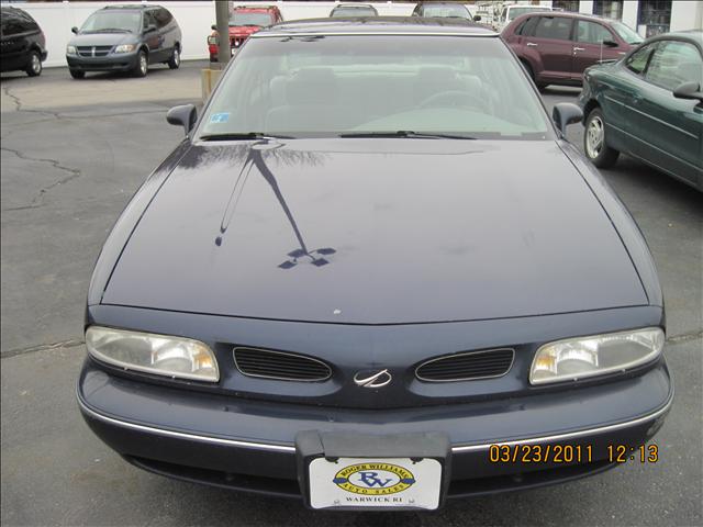 1999 Oldsmobile Eighty Eight 24 Box