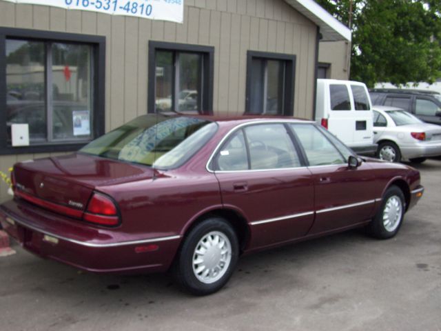 1999 Oldsmobile Eighty Eight Touring W/nav.sys