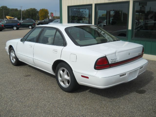 1999 Oldsmobile Eighty Eight Touring W/nav.sys