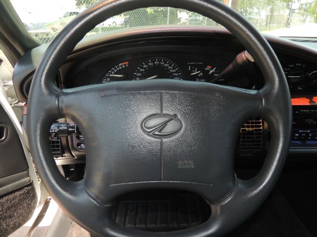 1999 Oldsmobile Eighty Eight Touring W/nav.sys