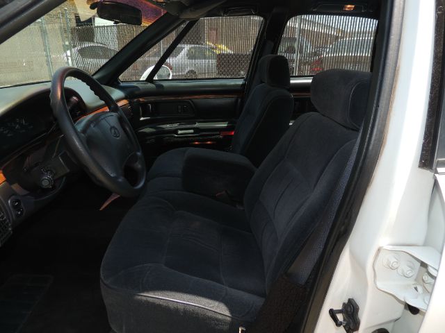 1999 Oldsmobile Eighty Eight Touring W/nav.sys