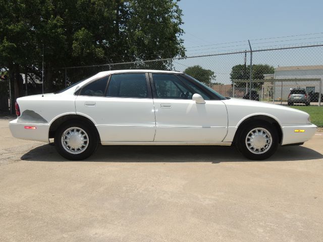 1999 Oldsmobile Eighty Eight Touring W/nav.sys