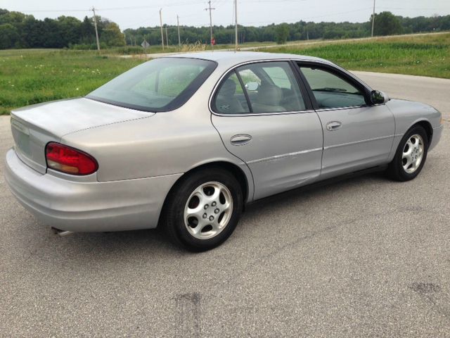 1998 Oldsmobile Intrigue FWD 4dr Sport