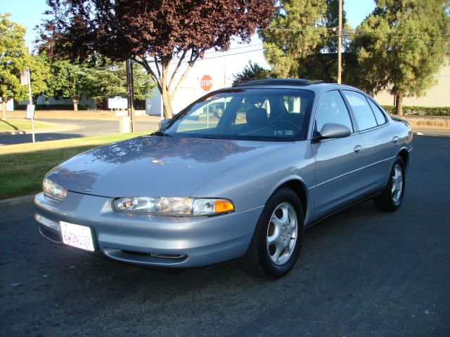 1998 Oldsmobile Intrigue LS Flex Fuel 4x4 This Is One Of Our Best Bargains