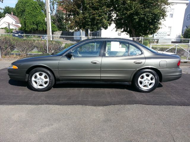 1998 Oldsmobile Intrigue S Sedan