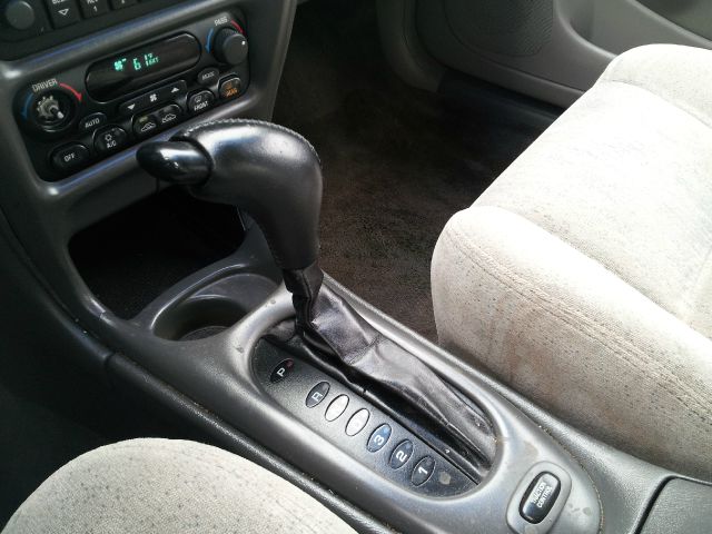 1999 Oldsmobile Intrigue S Sedan