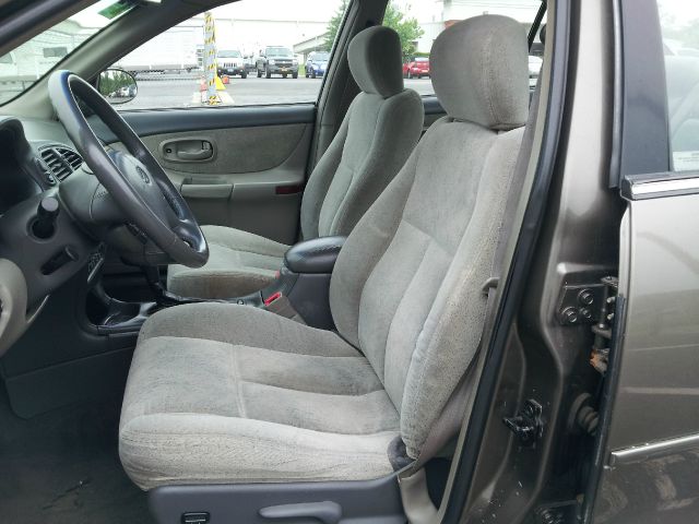 1999 Oldsmobile Intrigue S Sedan