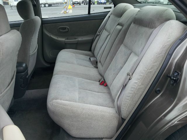 1999 Oldsmobile Intrigue S Sedan