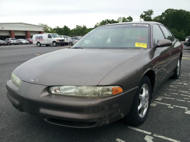 1999 Oldsmobile Intrigue S Sedan