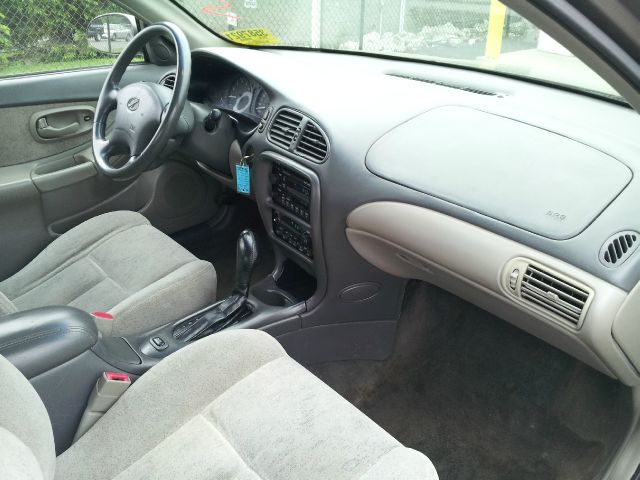 1999 Oldsmobile Intrigue S Sedan