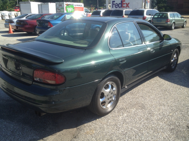 1999 Oldsmobile Intrigue FWD 4dr Sport