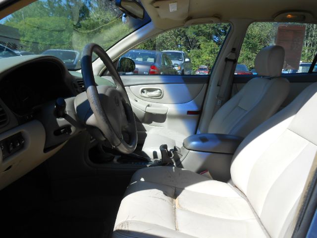 1999 Oldsmobile Intrigue S Sedan