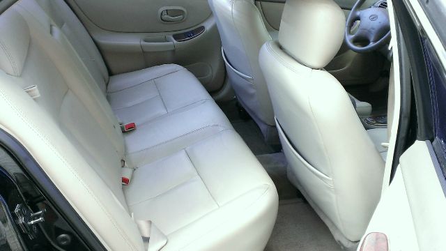 2000 Oldsmobile Intrigue FWD 4dr Sport