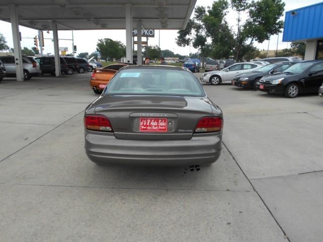 2000 Oldsmobile Intrigue S Sedan