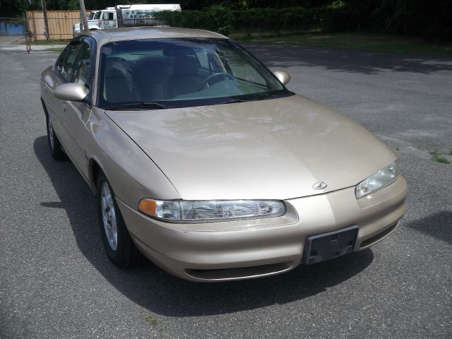 2000 Oldsmobile Intrigue S Sedan