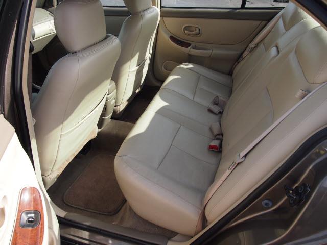 2000 Oldsmobile Intrigue FWD 4dr Sport