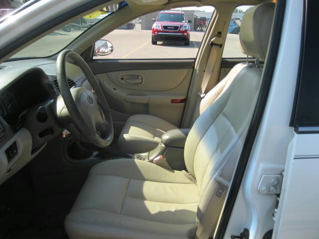 2001 Oldsmobile Intrigue S Sedan