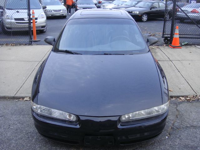 2001 Oldsmobile Intrigue S Sedan