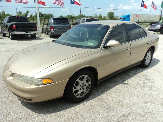 2001 Oldsmobile Intrigue S Sedan