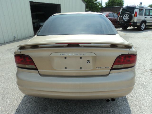 2001 Oldsmobile Intrigue S Sedan