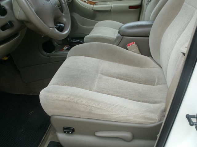 2001 Oldsmobile Intrigue S Sedan