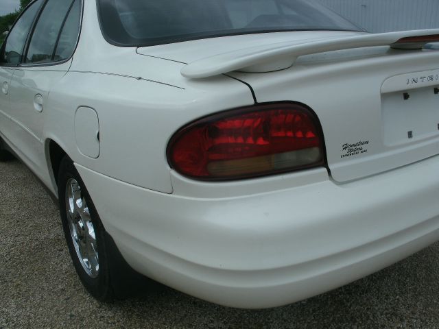 2001 Oldsmobile Intrigue S Sedan