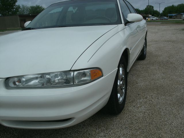 2001 Oldsmobile Intrigue S Sedan