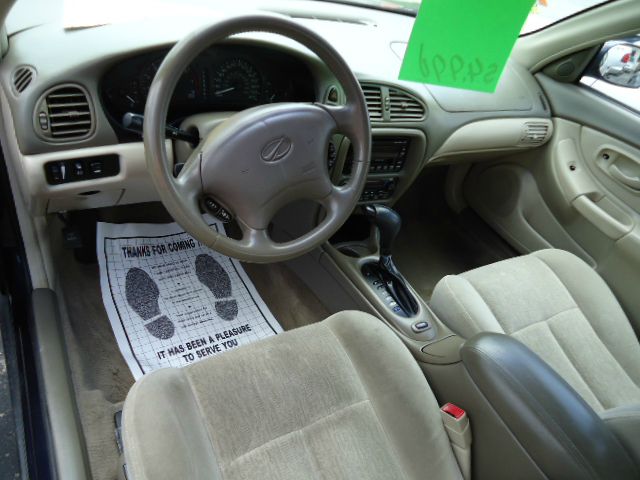 2001 Oldsmobile Intrigue S Sedan