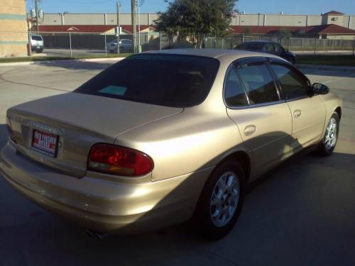 2002 Oldsmobile Intrigue Premier Nav AWD