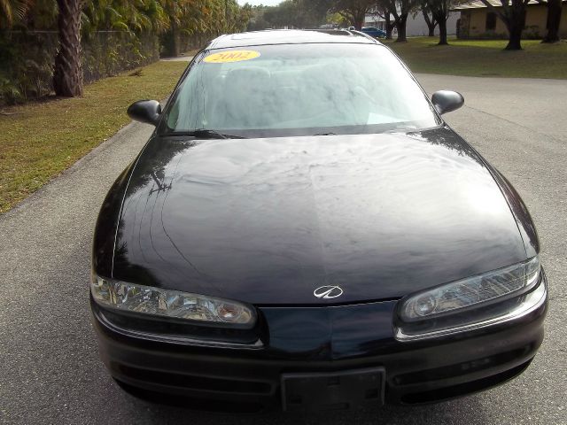 2002 Oldsmobile Intrigue Standard 4X4 Hardtop
