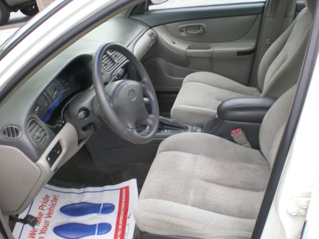 2002 Oldsmobile Intrigue 4x4 XL