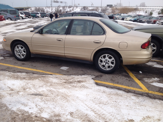 2002 Oldsmobile Intrigue Premier Nav AWD