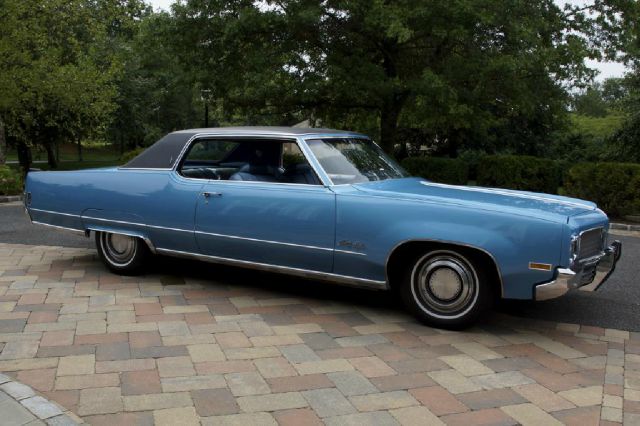 1970 Oldsmobile Ninety Eight 2WD CREW CAB 140.5 INCH ST Truck