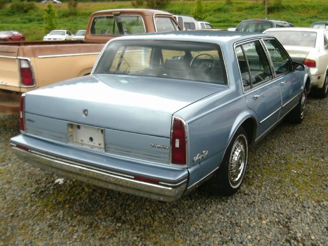 1987 Oldsmobile Ninety Eight Outback 3.0 R