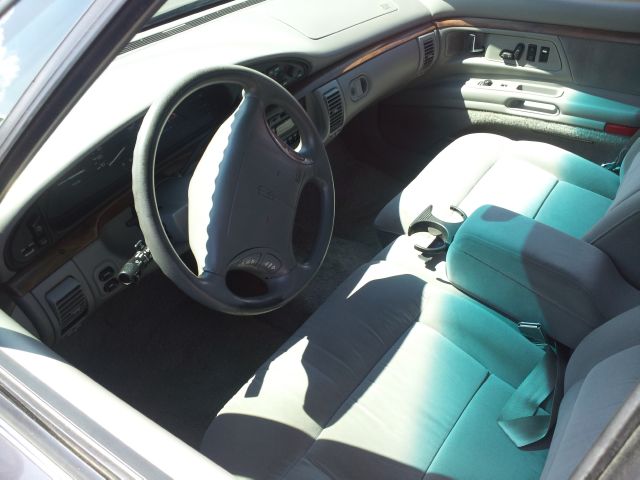 1995 Oldsmobile Ninety Eight 1999 SUV Luxury