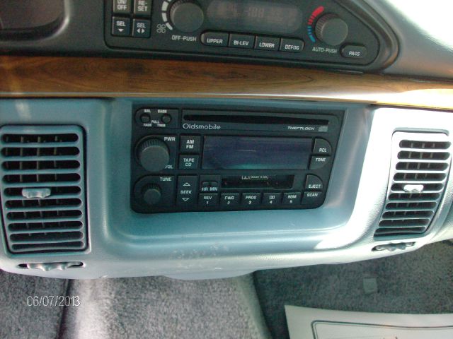 1996 Oldsmobile Ninety Eight 1999 SUV Luxury