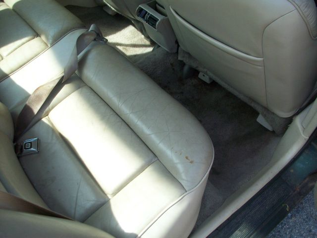 1996 Oldsmobile Ninety Eight 1999 SUV Luxury