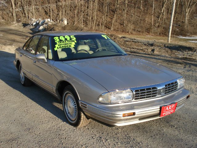 1997 Oldsmobile Regency Unknown