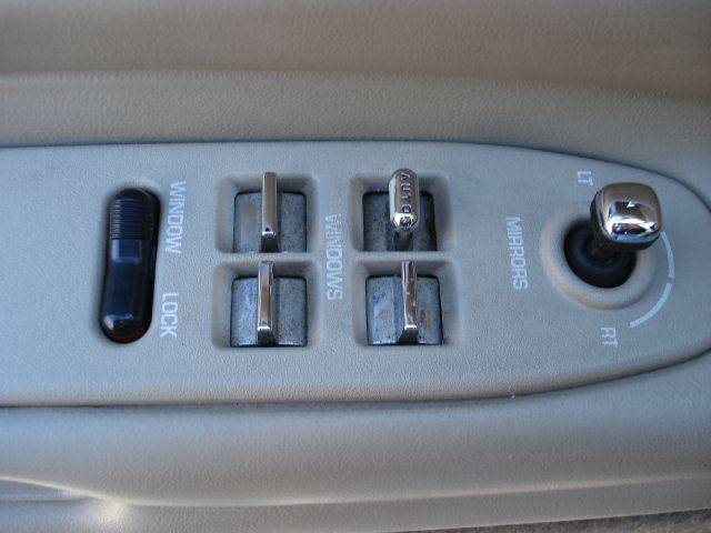 1997 Oldsmobile Regency Unknown