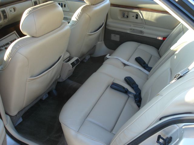 1997 Oldsmobile Regency Unknown