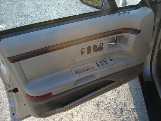 1997 Oldsmobile Regency Unknown