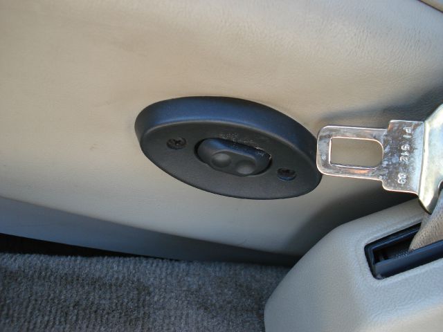 1997 Oldsmobile Regency Unknown