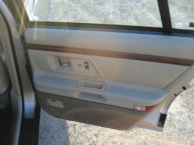 1997 Oldsmobile Regency Unknown