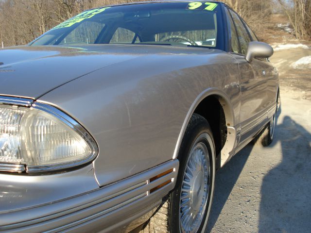 1997 Oldsmobile Regency Unknown