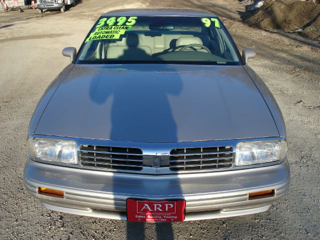 1997 Oldsmobile Regency Unknown