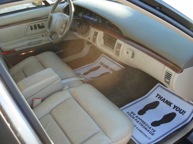 1997 Oldsmobile Regency Unknown