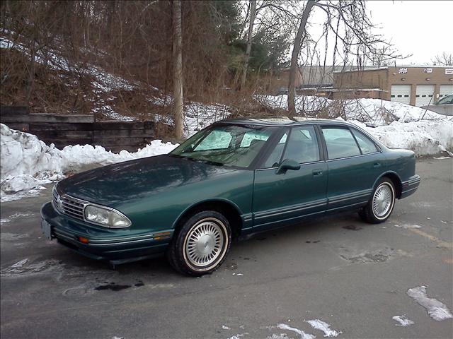 1998 Oldsmobile Regency Base